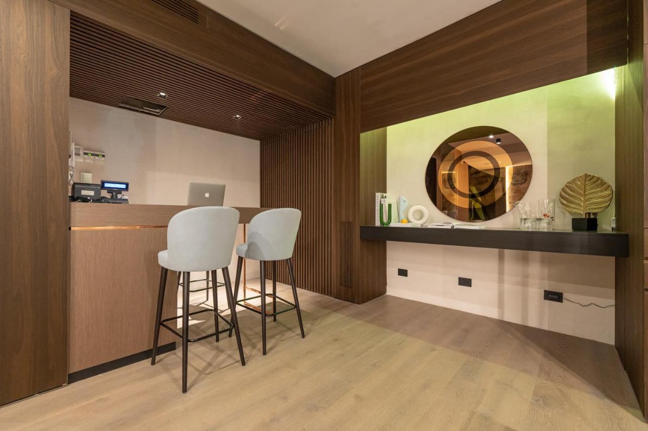 Agra Suites Naples Extérieur photo