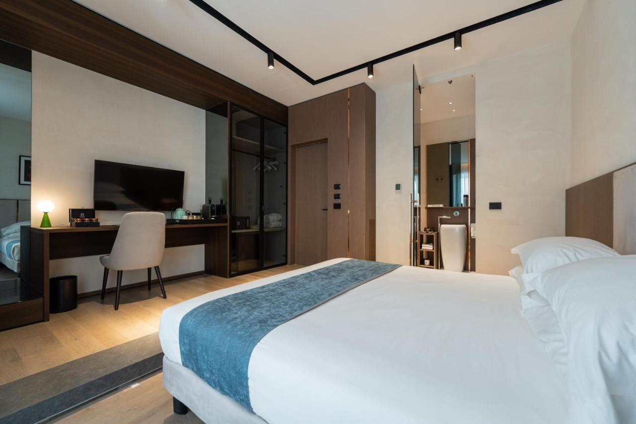 Agra Suites Naples Extérieur photo