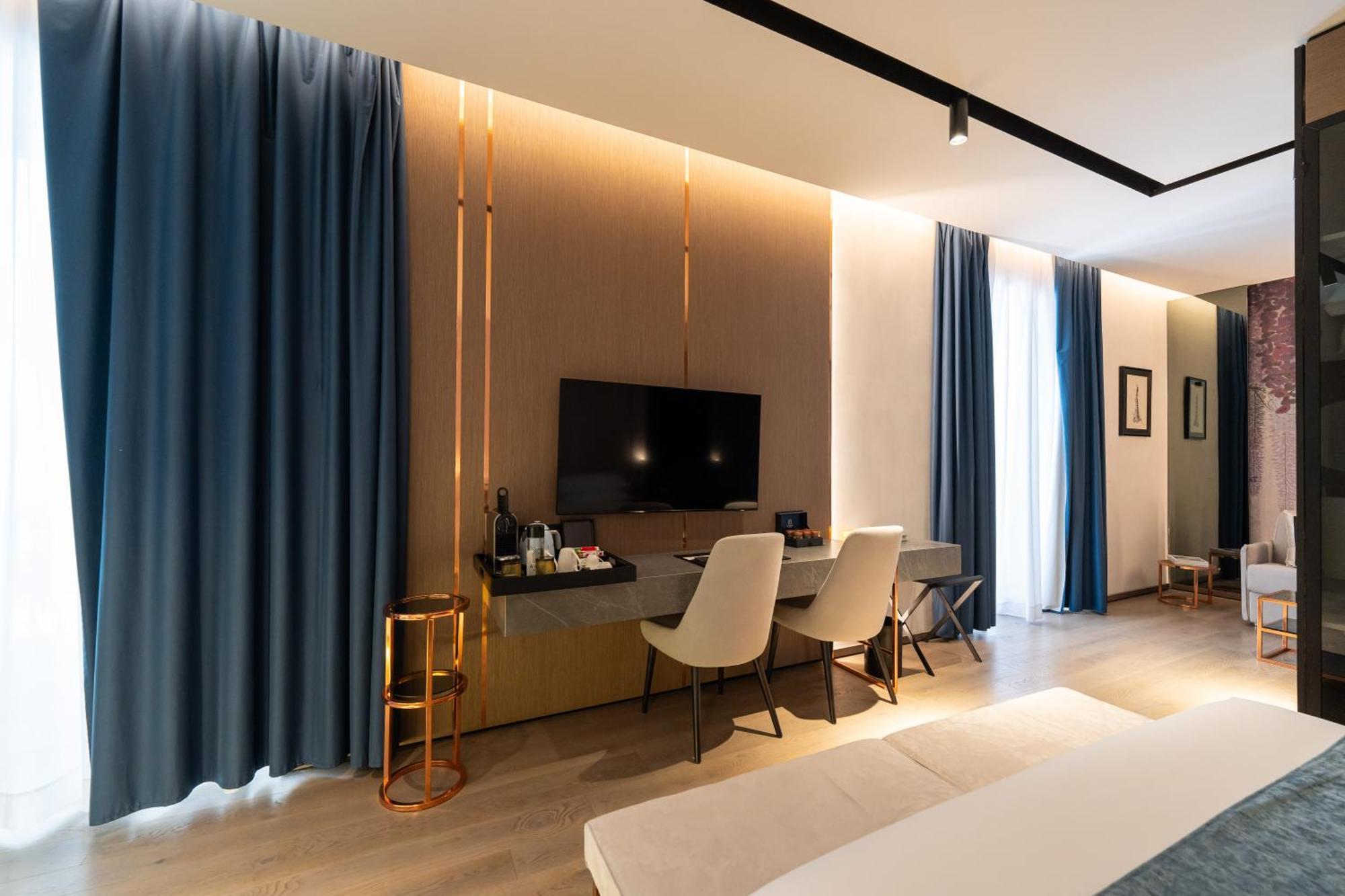 Agra Suites Naples Extérieur photo