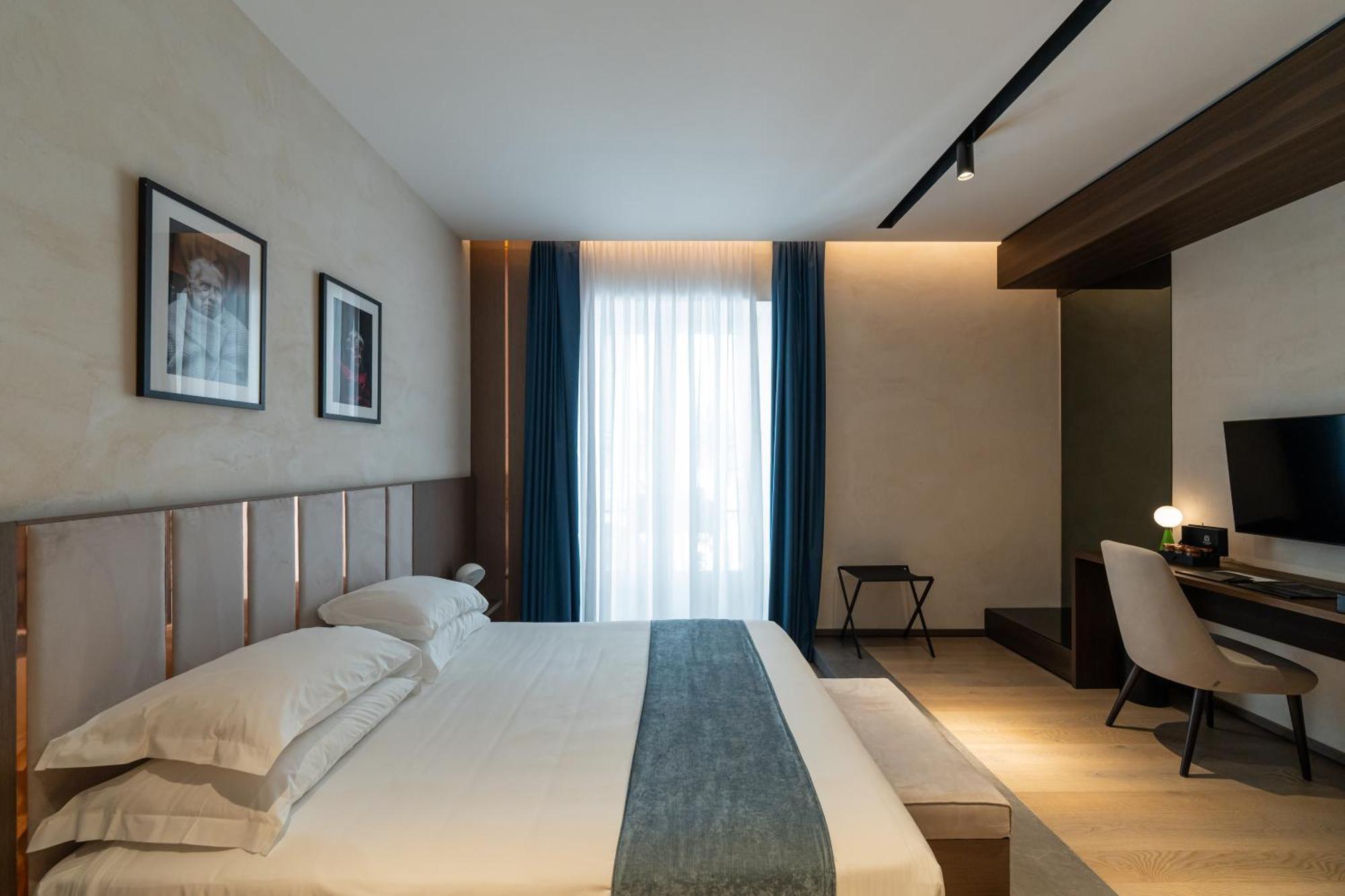 Agra Suites Naples Extérieur photo
