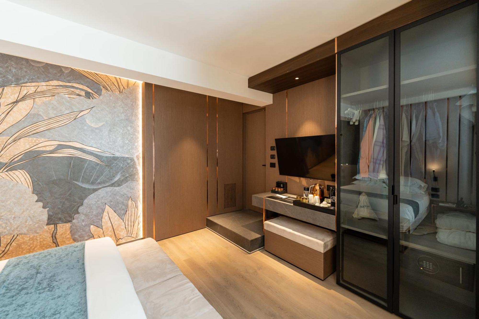 Agra Suites Naples Extérieur photo